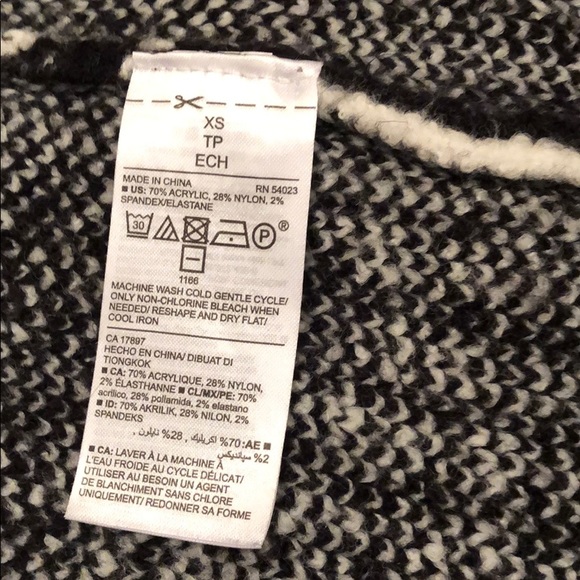 old navy knit cardigan - Picture 3 of 3